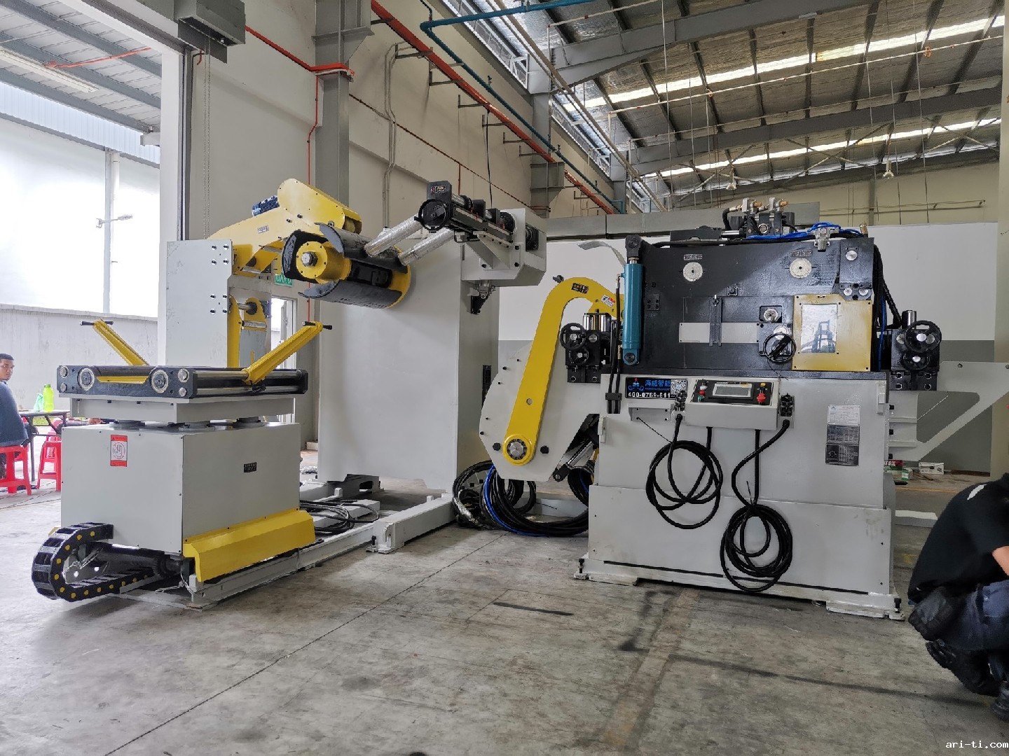 汽车行业6.0mm厚度三合一开卷整平送料机